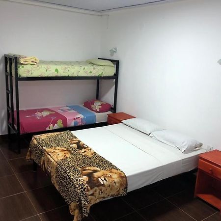 Iguazu Apart Hostel Puerto Iguazú Eksteriør billede